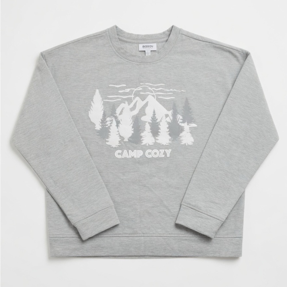 Boden Light Gray Crewneck with White Mountain Graphic